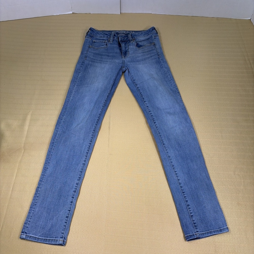 American Eagle Outfitters Women's Super Stretch XJeans 2 Blue Low Rise